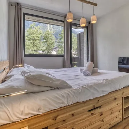 Aiguille Du Grepon - Bright In The Heart Of * Шамони