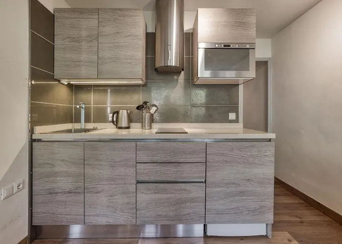 Aiguille Du Grepon - Bright In The Heart Of Apartment